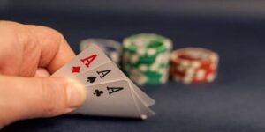 Áp dụng mẹo chơi poker tự tin trải nghiệm cùng QH88